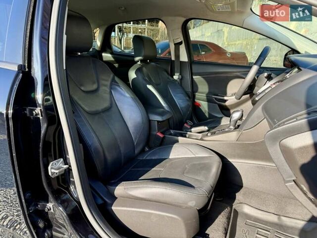Черный Форд Фокус, объемом двигателя 2 л и пробегом 210 тыс. км за 7800 $, фото 8 на Automoto.ua