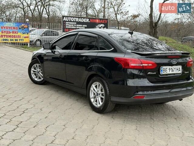 Черный Форд Фокус, объемом двигателя 2 л и пробегом 187 тыс. км за 9500 $, фото 6 на Automoto.ua