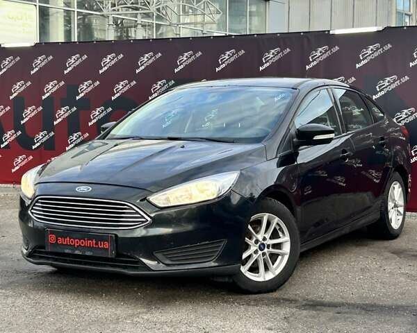Чорний Форд Фокус, об'ємом двигуна 2 л та пробігом 156 тис. км за 8300 $, фото 2 на Automoto.ua