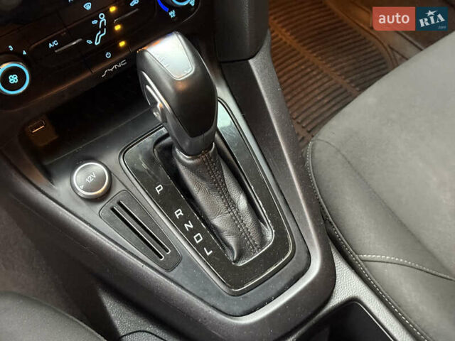 Черный Форд Фокус, объемом двигателя 2.02 л и пробегом 206 тыс. км за 6699 $, фото 43 на Automoto.ua