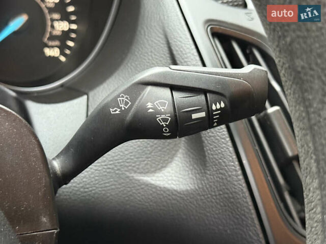 Черный Форд Фокус, объемом двигателя 2.02 л и пробегом 206 тыс. км за 6699 $, фото 39 на Automoto.ua