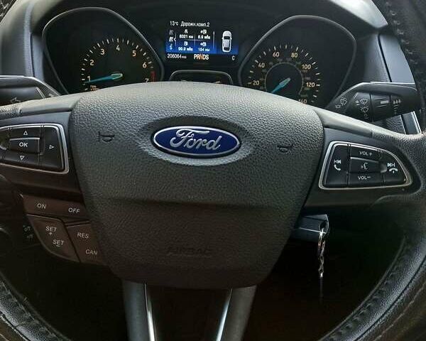 Форд Фокус 2015 у Смеле на Automoto.ua Чорний Форд Фокус, об'ємом двигуна 2.01 л та пробігом 208 тис. км за 8700 $, фото 7 на Automoto.ua