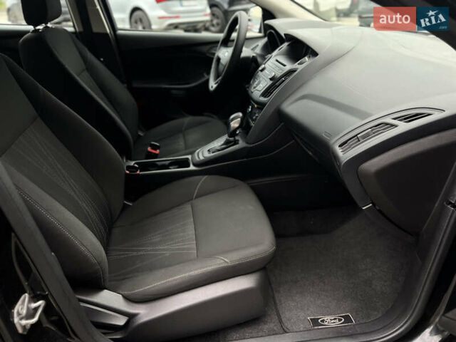 Форд Фокус 2015 у Одесі на Automoto.ua Чорний Форд Фокус, об'ємом двигуна 2 л та пробігом 156 тис. км за 7900 $, фото 26 на Automoto.ua