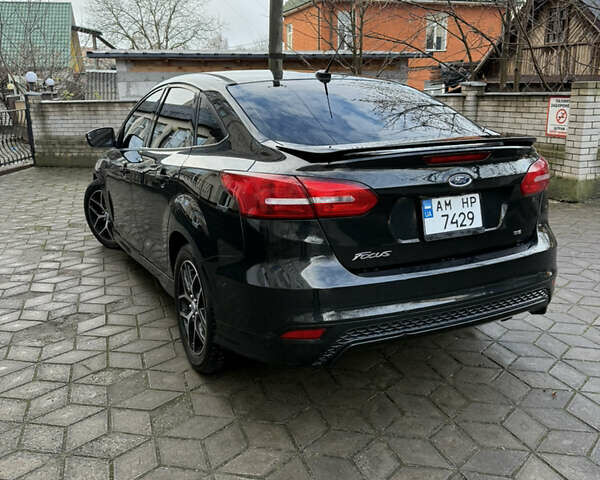 Черный Форд Фокус, объемом двигателя 2 л и пробегом 155 тыс. км за 8200 $, фото 5 на Automoto.ua