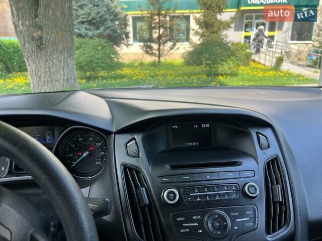 Чорний Форд Фокус, об'ємом двигуна 2 л та пробігом 210 тис. км за 8500 $, фото 4 на Automoto.ua