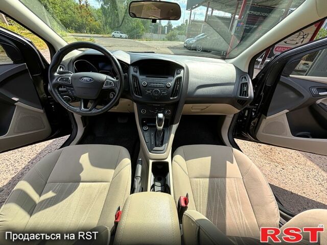 Черный Форд Фокус, объемом двигателя 2 л и пробегом 101 тыс. км за 8700 $, фото 5 на Automoto.ua