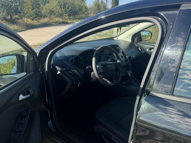 Черный Форд Фокус, объемом двигателя 2 л и пробегом 220 тыс. км за 7200 $, фото 6 на Automoto.ua