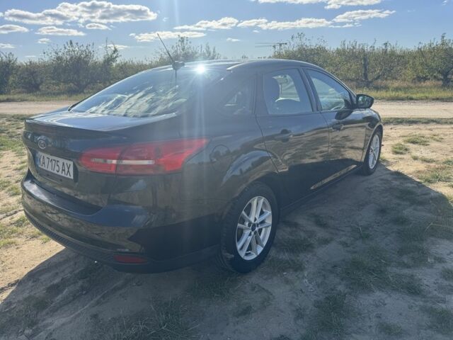 Черный Форд Фокус, объемом двигателя 2 л и пробегом 220 тыс. км за 7200 $, фото 9 на Automoto.ua