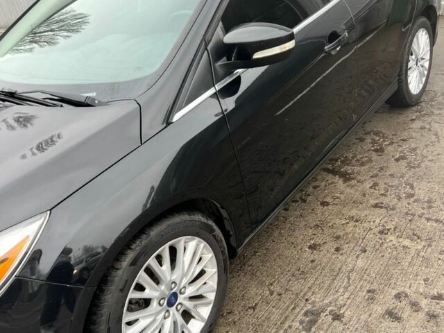 Чорний Форд Фокус, об'ємом двигуна 2 л та пробігом 167 тис. км за 8500 $, фото 6 на Automoto.ua