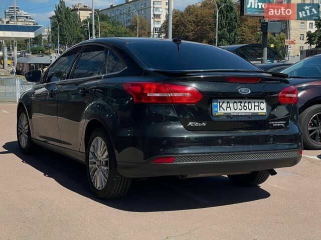 Чорний Форд Фокус, об'ємом двигуна 2 л та пробігом 178 тис. км за 8100 $, фото 3 на Automoto.ua
