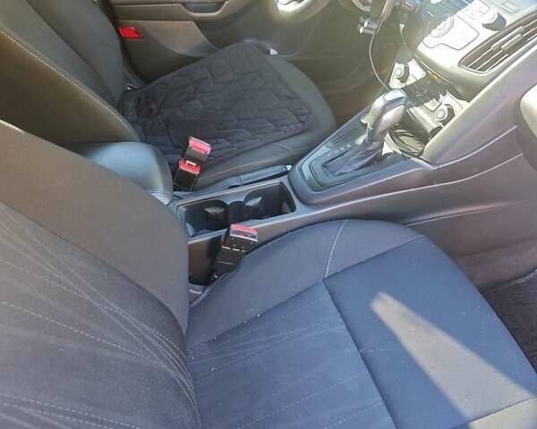 Черный Форд Фокус, объемом двигателя 2 л и пробегом 208 тыс. км за 6700 $, фото 6 на Automoto.ua