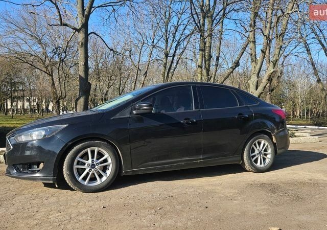Черный Форд Фокус, объемом двигателя 2 л и пробегом 175 тыс. км за 6500 $, фото 22 на Automoto.ua