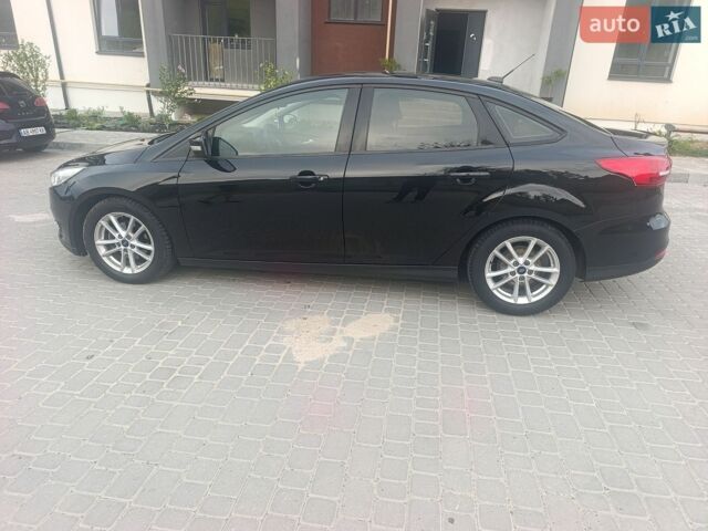 Чорний Форд Фокус, об'ємом двигуна 2 л та пробігом 180 тис. км за 6700 $, фото 7 на Automoto.ua