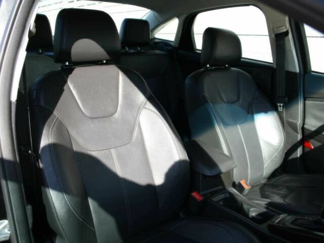 Черный Форд Фокус, объемом двигателя 2 л и пробегом 73 тыс. км за 1400 $, фото 6 на Automoto.ua