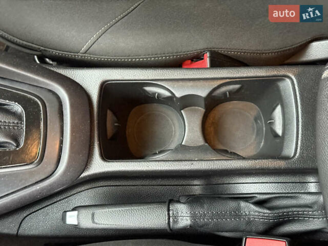 Черный Форд Фокус, объемом двигателя 2.02 л и пробегом 206 тыс. км за 6699 $, фото 42 на Automoto.ua