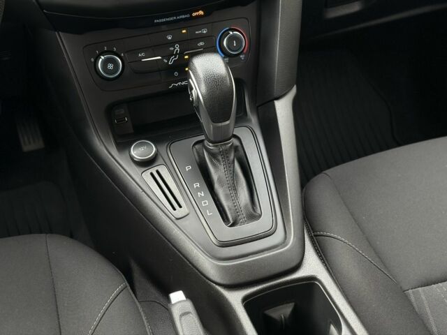 Черный Форд Фокус, объемом двигателя 2 л и пробегом 121 тыс. км за 9200 $, фото 21 на Automoto.ua