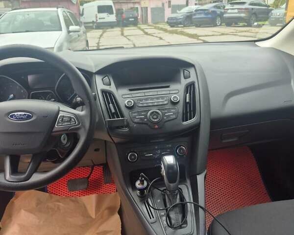 Черный Форд Фокус, объемом двигателя 2 л и пробегом 116 тыс. км за 7700 $, фото 8 на Automoto.ua