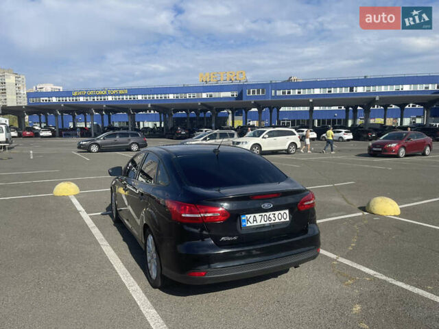 Черный Форд Фокус, объемом двигателя 2 л и пробегом 89 тыс. км за 7500 $, фото 7 на Automoto.ua