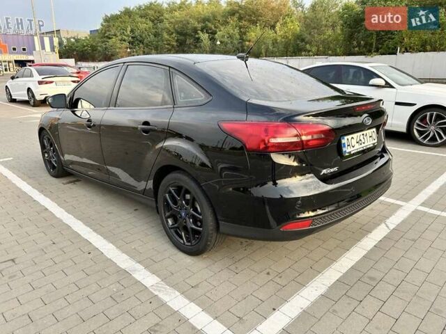 Форд Фокус 2016 в Луцке на Automoto.ua Черный Форд Фокус, объемом двигателя 2 л и пробегом 190 тыс. км за 7800 $, фото 9 на Automoto.ua