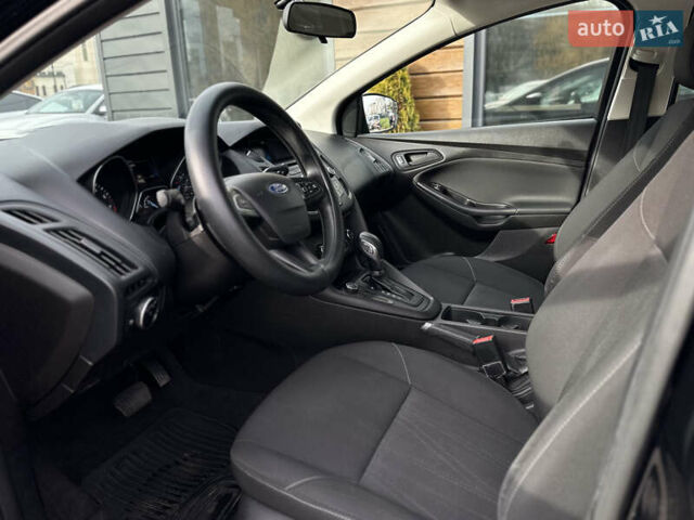 Чорний Форд Фокус, об'ємом двигуна 2 л та пробігом 121 тис. км за 9200 $, фото 25 на Automoto.ua
