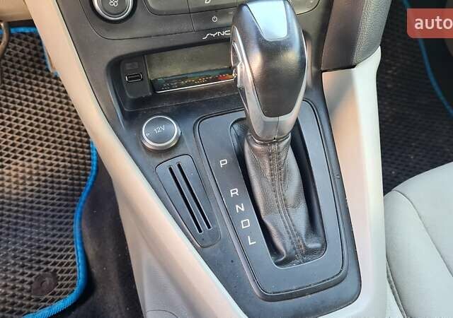 Форд Фокус 2016 в Ровно на Automoto.ua Черный Форд Фокус, объемом двигателя 2 л и пробегом 79 тыс. км за 7700 $, фото 13 на Automoto.ua