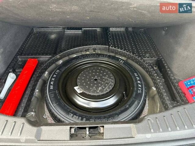 Форд Фокус 2016 в Ирпене на Automoto.ua Черный Форд Фокус, объемом двигателя 2 л и пробегом 109 тыс. км за 8900 $, фото 13 на Automoto.ua