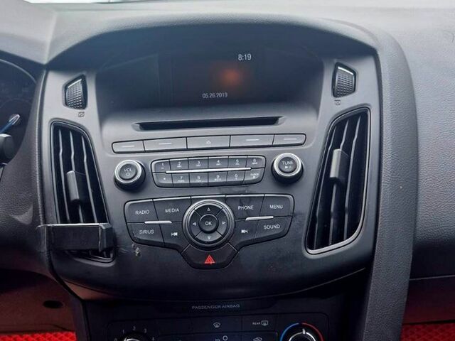 Форд Фокус 2016 у Києві на Automoto.ua Чорний Форд Фокус, об'ємом двигуна 2 л та пробігом 116 тис. км за 7600 $, фото 12 на Automoto.ua