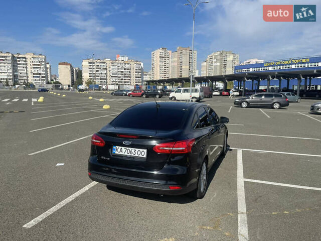 Черный Форд Фокус, объемом двигателя 2 л и пробегом 89 тыс. км за 7500 $, фото 6 на Automoto.ua