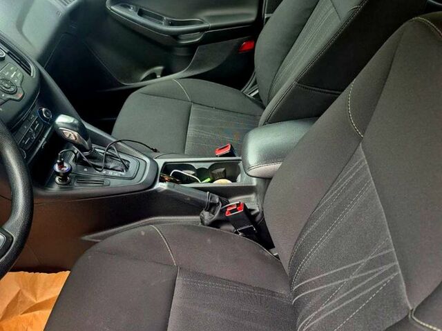 Форд Фокус 2016 у Києві на Automoto.ua Чорний Форд Фокус, об'ємом двигуна 2 л та пробігом 116 тис. км за 7600 $, фото 9 на Automoto.ua