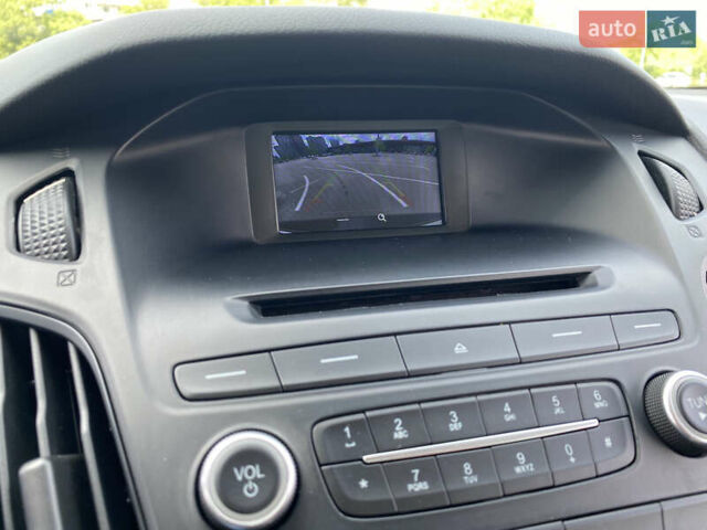 Черный Форд Фокус, объемом двигателя 2 л и пробегом 109 тыс. км за 9500 $, фото 18 на Automoto.ua