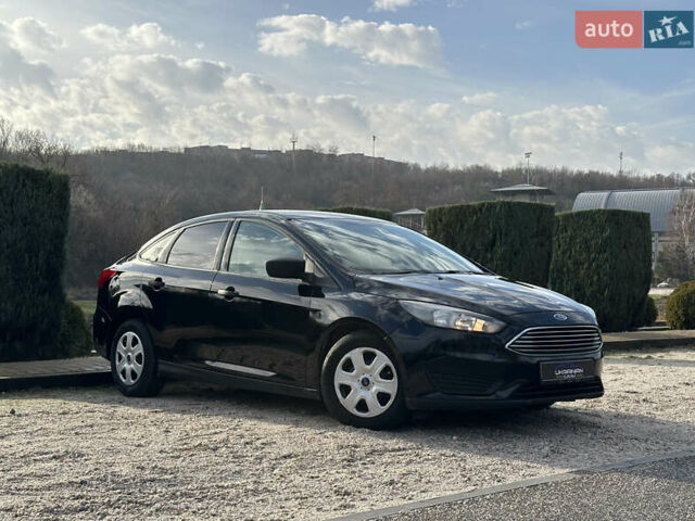 Черный Форд Фокус, объемом двигателя 2 л и пробегом 138 тыс. км за 8500 $, фото 5 на Automoto.ua