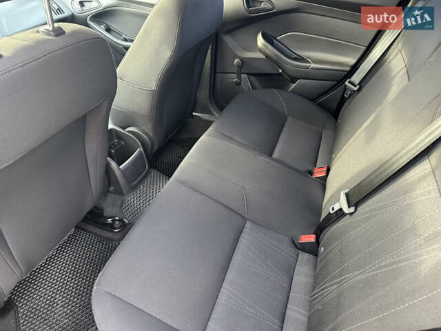 Черный Форд Фокус, объемом двигателя 2 л и пробегом 138 тыс. км за 8500 $, фото 17 на Automoto.ua