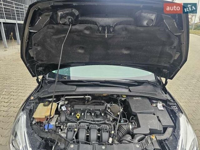 Форд Фокус 2016 в Киеве на Automoto.ua Черный Форд Фокус, объемом двигателя 2 л и пробегом 131 тыс. км за 10000 $, фото 15 на Automoto.ua