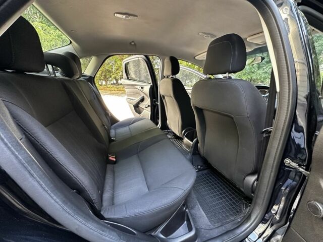 Чорний Форд Фокус, об'ємом двигуна 2 л та пробігом 199 тис. км за 6699 $, фото 11 на Automoto.ua