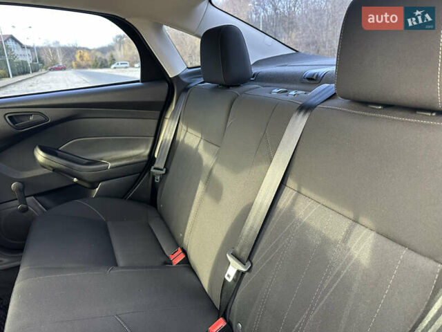 Черный Форд Фокус, объемом двигателя 2 л и пробегом 138 тыс. км за 8500 $, фото 18 на Automoto.ua