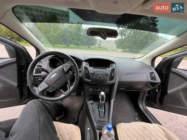 Черный Форд Фокус, объемом двигателя 2 л и пробегом 223 тыс. км за 7500 $, фото 15 на Automoto.ua