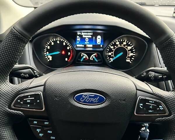 Форд Фокус 2016 в Луцке на Automoto.ua Черный Форд Фокус, объемом двигателя 2 л и пробегом 190 тыс. км за 7800 $, фото 28 на Automoto.ua