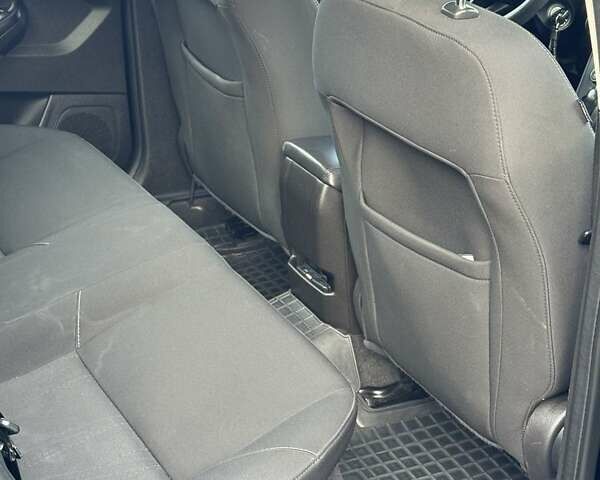 Черный Форд Фокус, объемом двигателя 2 л и пробегом 165 тыс. км за 7800 $, фото 14 на Automoto.ua