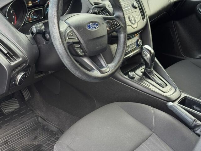 Чорний Форд Фокус, об'ємом двигуна 2 л та пробігом 165 тис. км за 7800 $, фото 10 на Automoto.ua