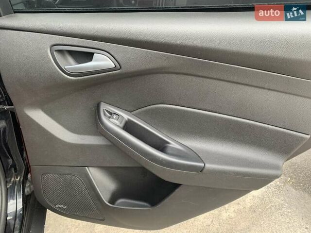 Черный Форд Фокус, объемом двигателя 2 л и пробегом 176 тыс. км за 8500 $, фото 14 на Automoto.ua