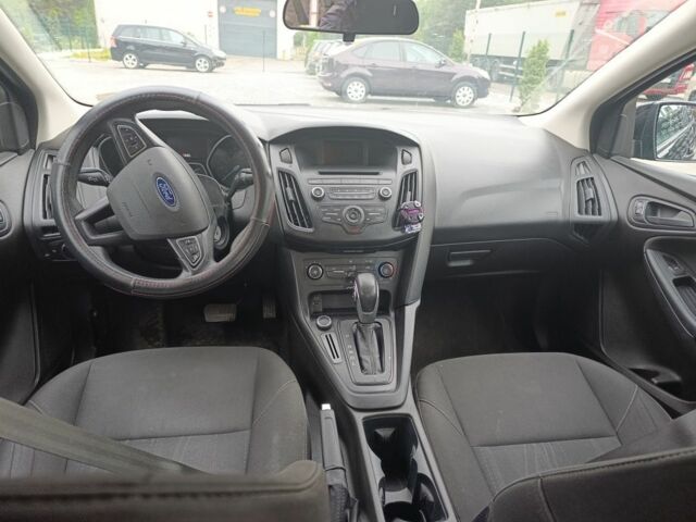 Черный Форд Фокус, объемом двигателя 2 л и пробегом 196 тыс. км за 7900 $, фото 7 на Automoto.ua