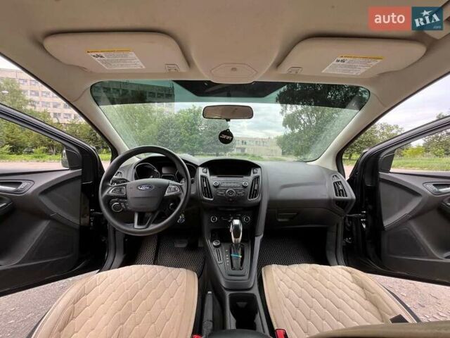 Черный Форд Фокус, объемом двигателя 2 л и пробегом 223 тыс. км за 7500 $, фото 10 на Automoto.ua