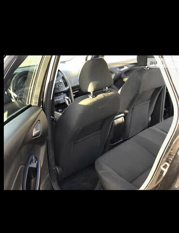 Черный Форд Фокус, объемом двигателя 2 л и пробегом 190 тыс. км за 11000 $, фото 12 на Automoto.ua