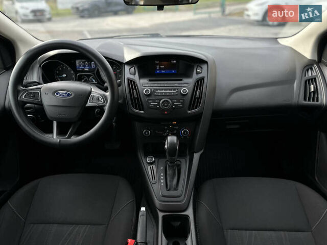 Чорний Форд Фокус, об'ємом двигуна 2 л та пробігом 121 тис. км за 9200 $, фото 29 на Automoto.ua