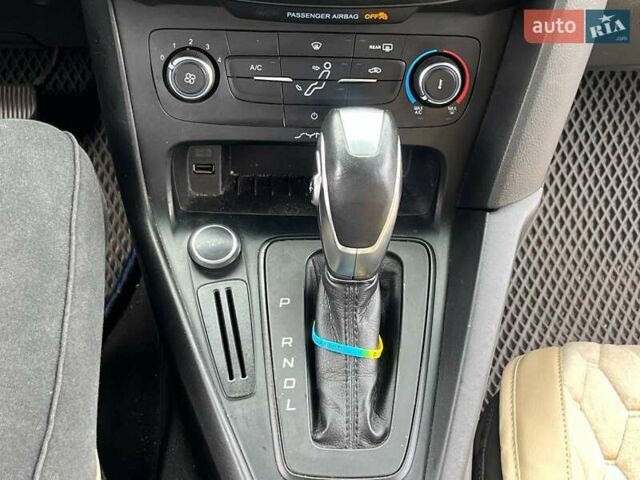 Черный Форд Фокус, объемом двигателя 2 л и пробегом 223 тыс. км за 7500 $, фото 16 на Automoto.ua