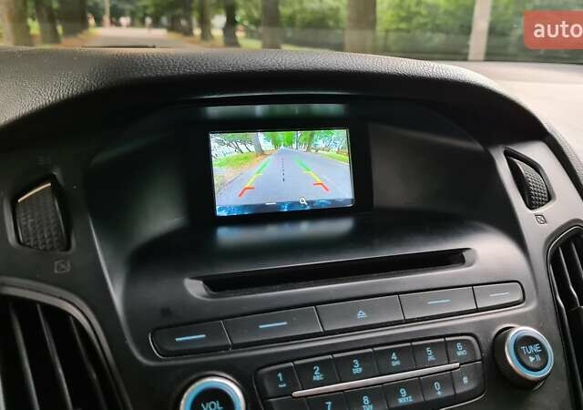 Форд Фокус 2016 в Ровно на Automoto.ua Черный Форд Фокус, объемом двигателя 2 л и пробегом 79 тыс. км за 7700 $, фото 14 на Automoto.ua