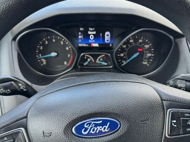 Чорний Форд Фокус, об'ємом двигуна 2 л та пробігом 165 тис. км за 7800 $, фото 7 на Automoto.ua