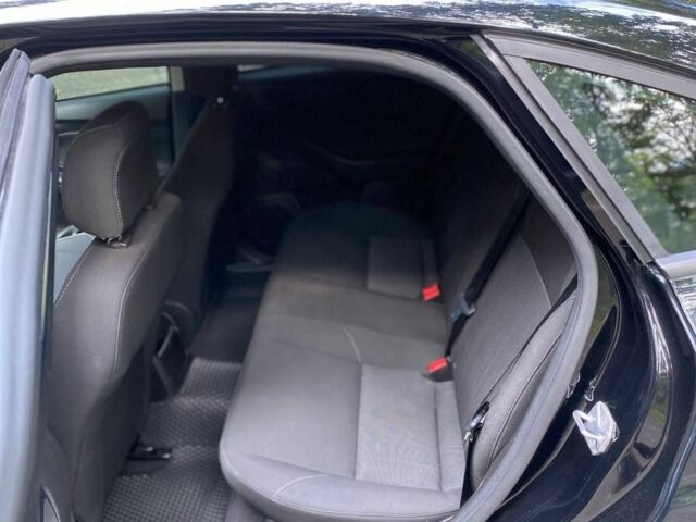 Черный Форд Фокус, объемом двигателя 2 л и пробегом 48 тыс. км за 9200 $, фото 23 на Automoto.ua