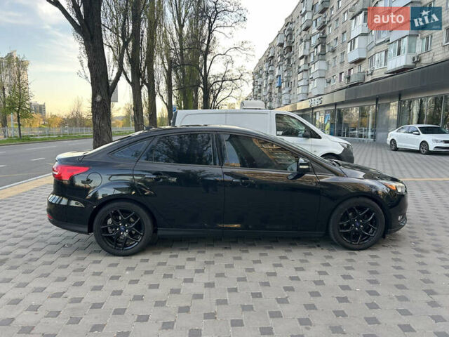 Чорний Форд Фокус, об'ємом двигуна 2 л та пробігом 143 тис. км за 7400 $, фото 9 на Automoto.ua