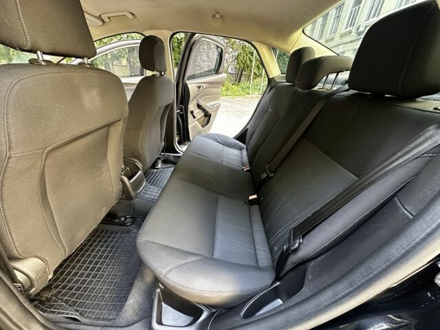 Чорний Форд Фокус, об'ємом двигуна 2 л та пробігом 199 тис. км за 6699 $, фото 10 на Automoto.ua